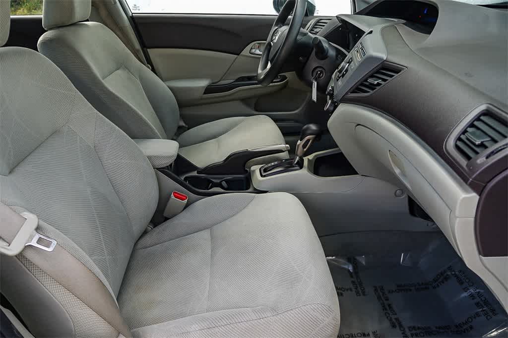 Thumbnail: 2012 Honda Civic - 18