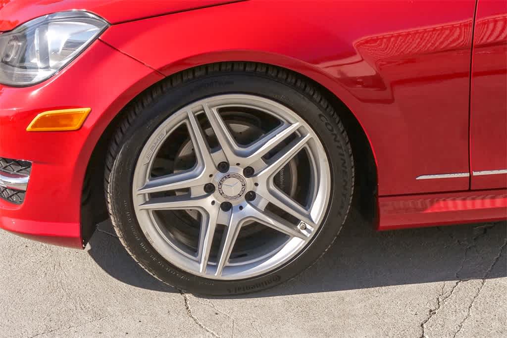 Thumbnail: 2013 Mercedes-Benz C-Class - 5