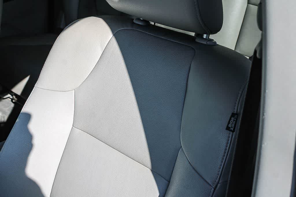 Thumbnail: 2015 Honda Odyssey - 12