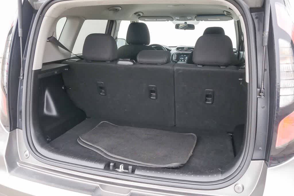 Thumbnail: 2019 Kia Soul - 18