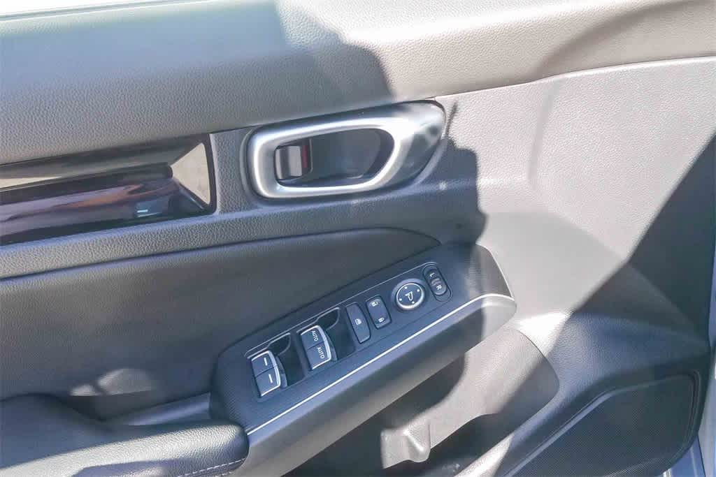 Thumbnail: 2023 Honda Civic - 19