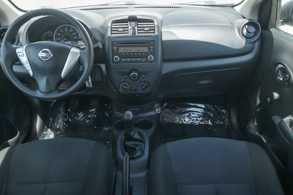 Thumbnail: 2018 Nissan Versa - 11