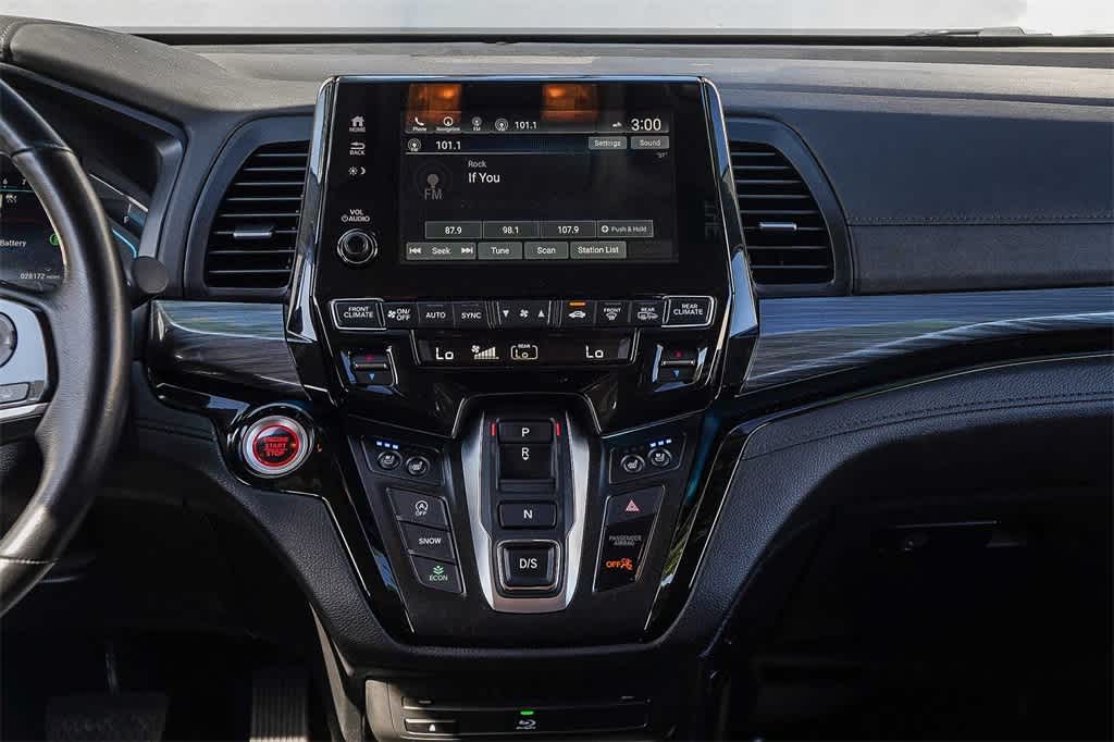 Thumbnail: 2023 Honda Odyssey - 13