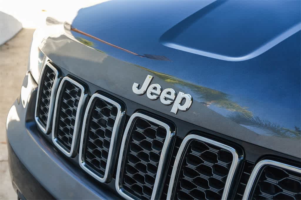 Thumbnail: 2020 Jeep Grand Cherokee - 9