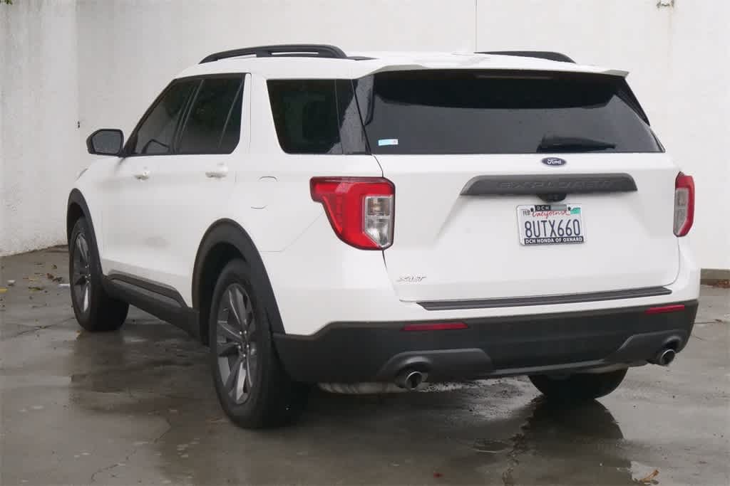 Thumbnail: 2021 Ford Explorer - 9