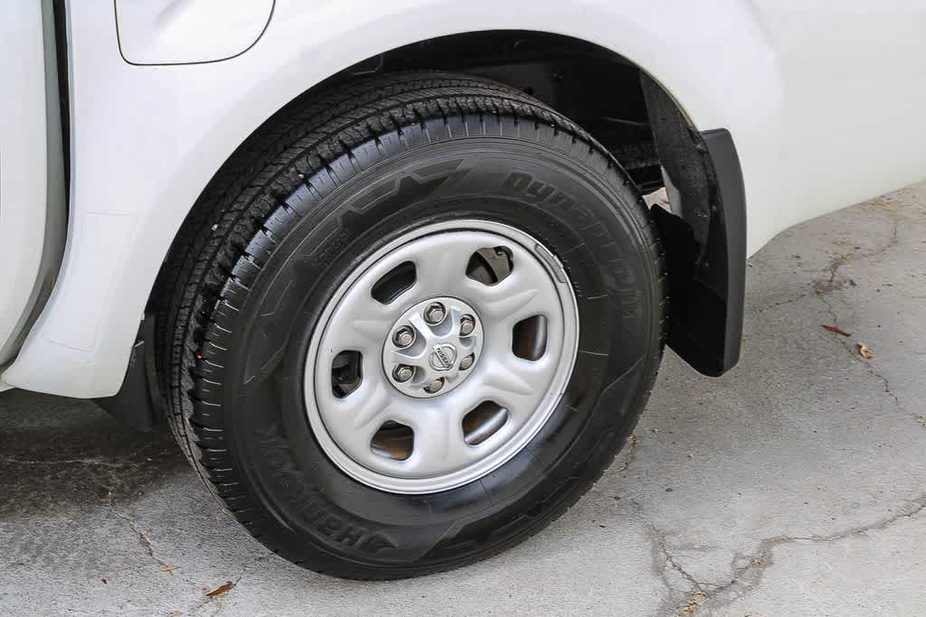 Thumbnail: 2021 Nissan Frontier - 6