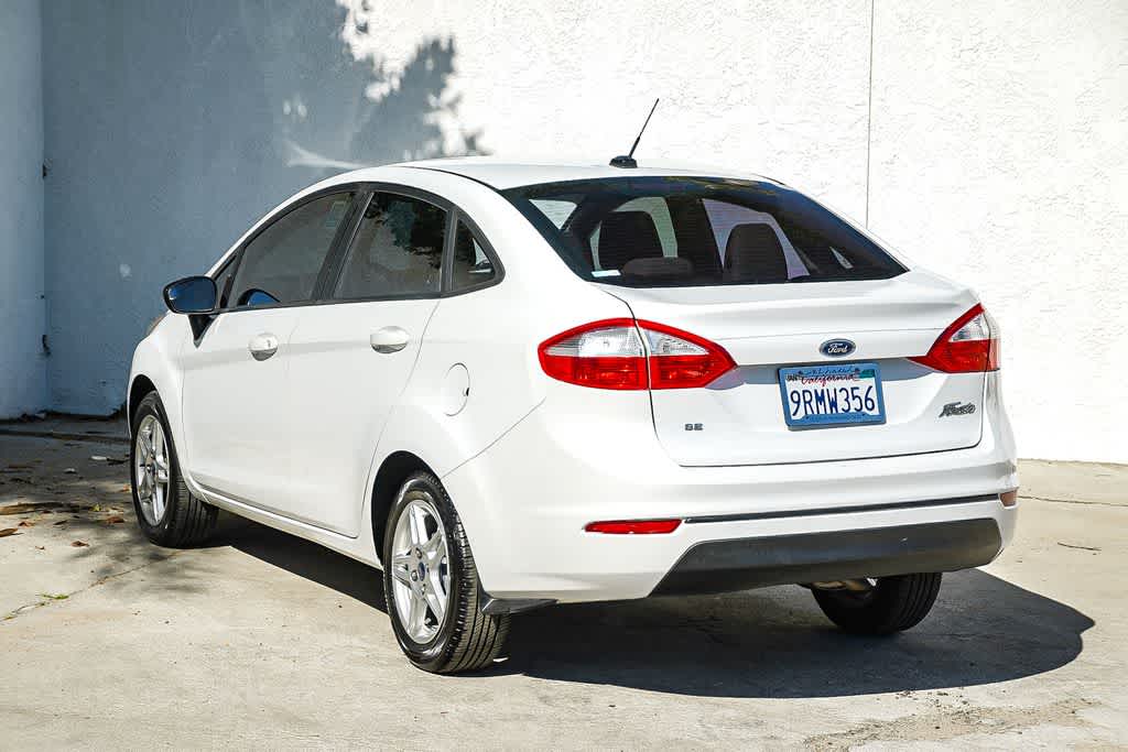 Thumbnail: 2017 Ford Fiesta - 6