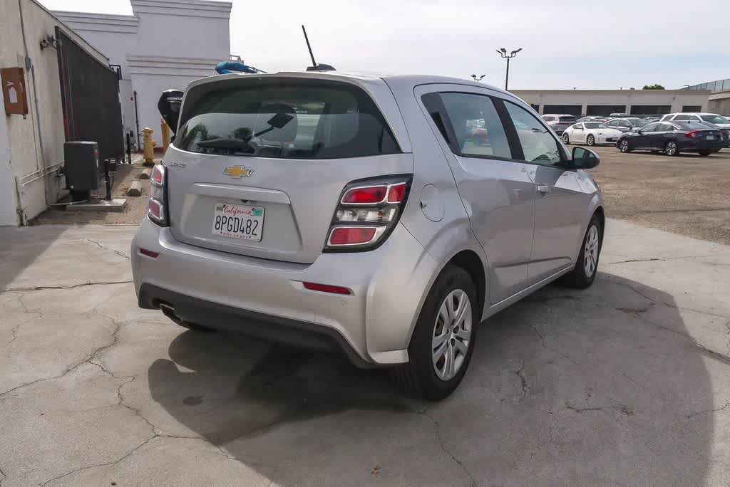 Thumbnail: 2020 Chevrolet Sonic - 9