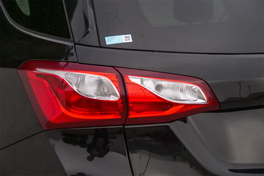 Thumbnail: 2019 Chevrolet Equinox - 10