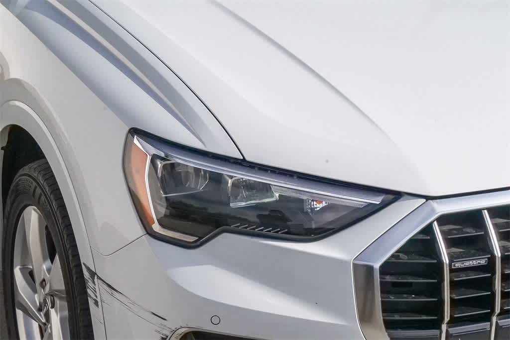 Thumbnail: 2020 Audi Q3 - 4