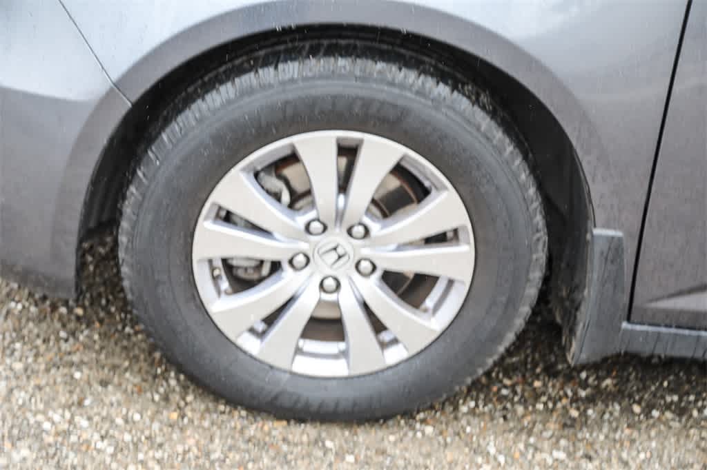 Thumbnail: 2016 Honda Odyssey - 8