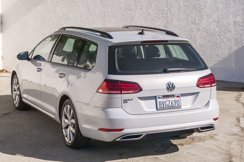 Thumbnail: 2019 Volkswagen e-Golf - 9
