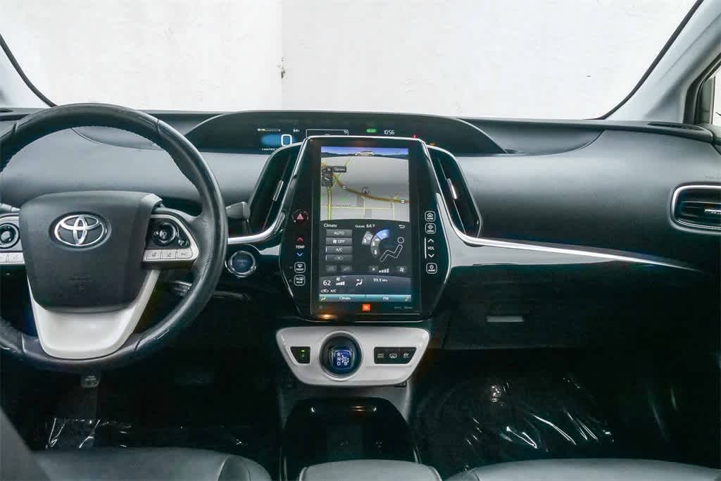 Thumbnail: 2017 Toyota Prius Prime - 12