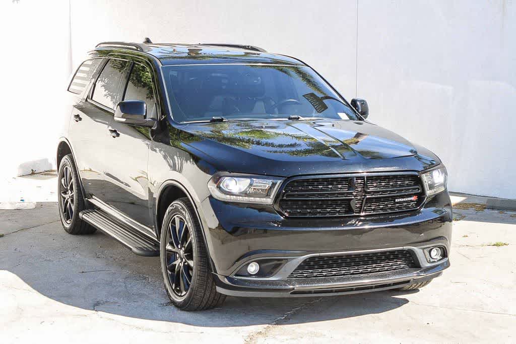 Thumbnail: 2017 Dodge Durango - 3