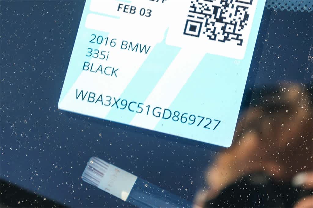 Thumbnail: 2016 BMW 3 Series - 31