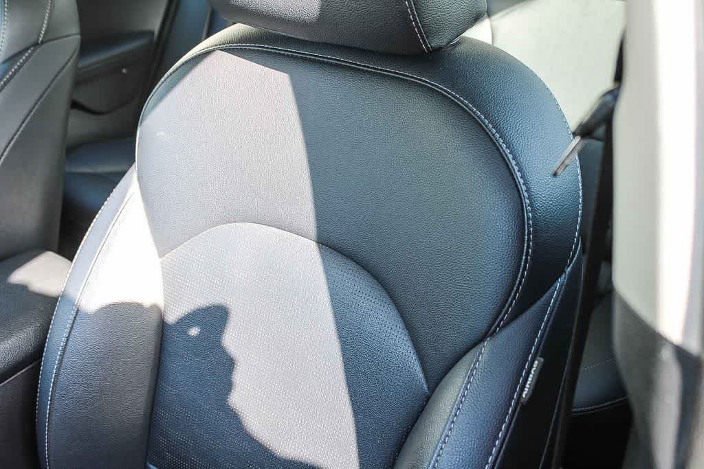 Thumbnail: 2020 Kia Forte - 9