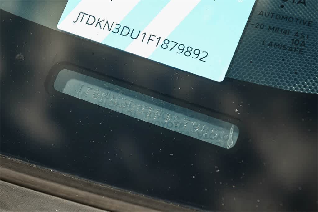 Thumbnail: 2015 Toyota Prius - 30