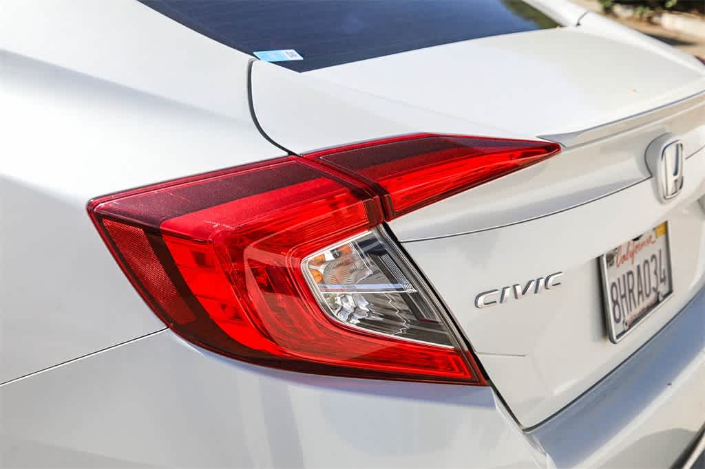 Thumbnail: 2019 Honda Civic - 10