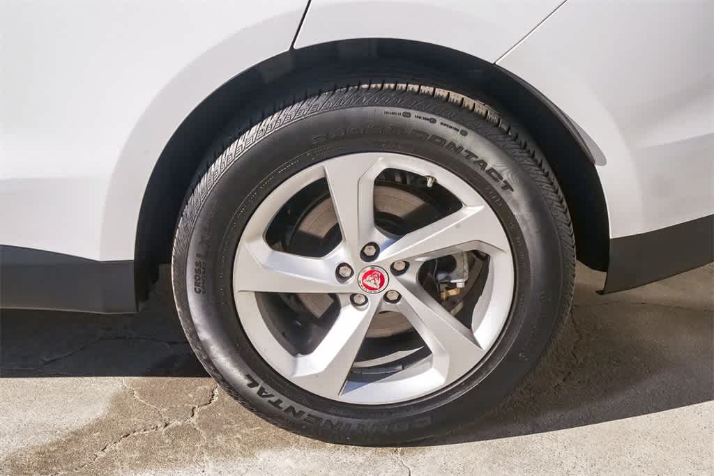 Thumbnail: 2018 Jaguar F-Pace - 6