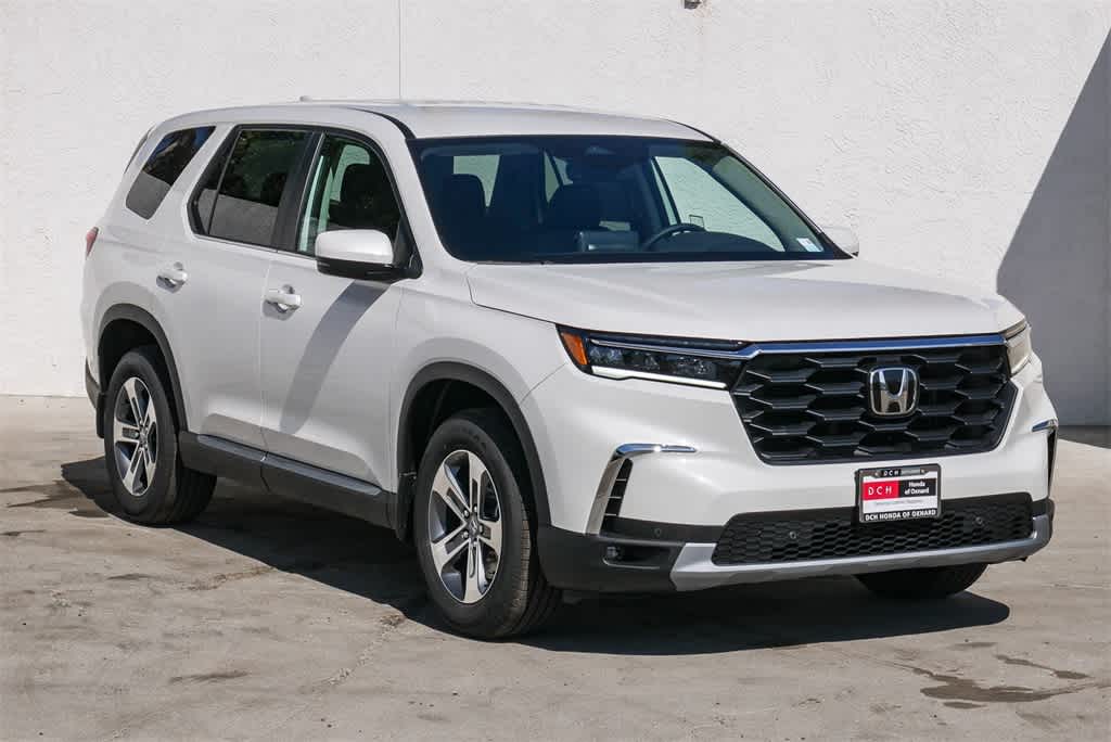 2025 Honda Pilot EX-L photo 2