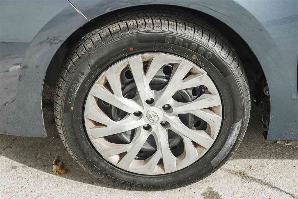 Thumbnail: 2017 Toyota Corolla - 10