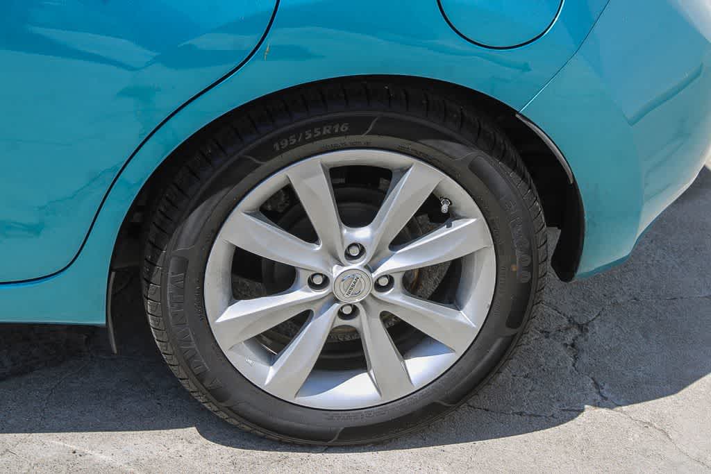 Thumbnail: 2014 Nissan Versa Note - 6