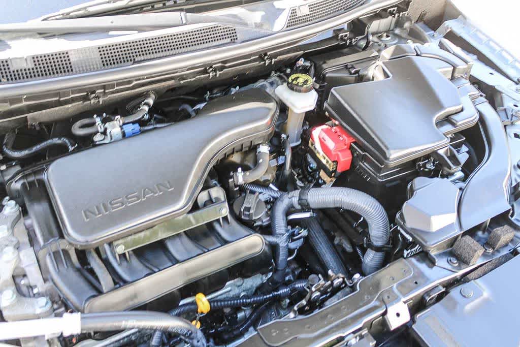 Thumbnail: 2018 Nissan Rogue Sport - 24