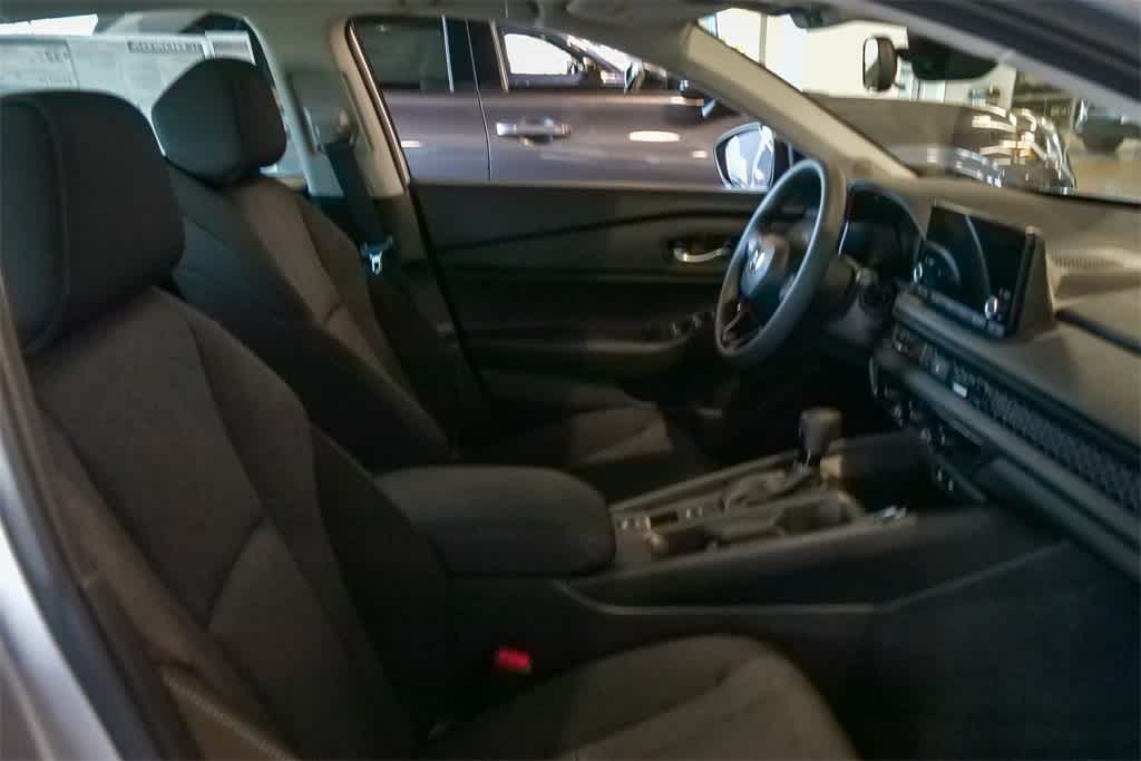 Thumbnail: 2025 Honda Accord - 18