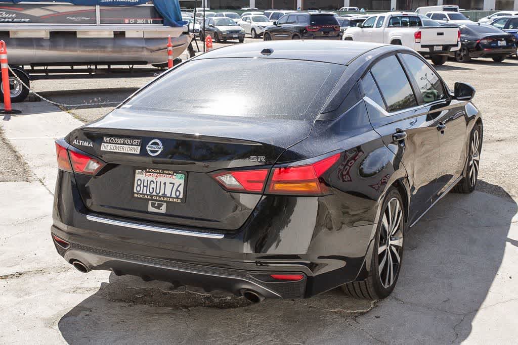 Thumbnail: 2019 Nissan Altima - 9