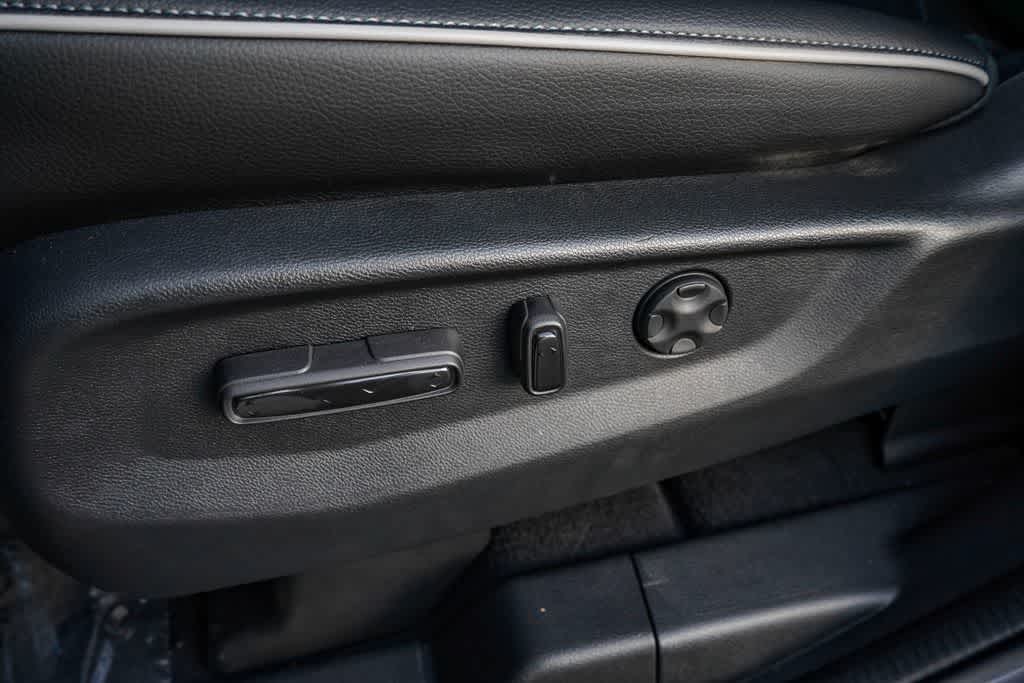 Thumbnail: 2026 Honda Odyssey - 25