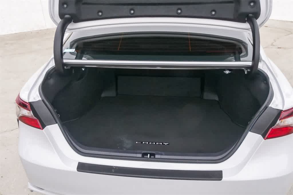 2024 Toyota Camry SE 25
