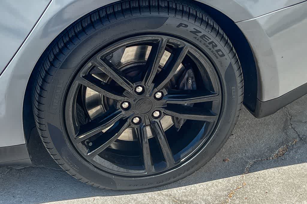 Thumbnail: 2013 Tesla Model S - 6