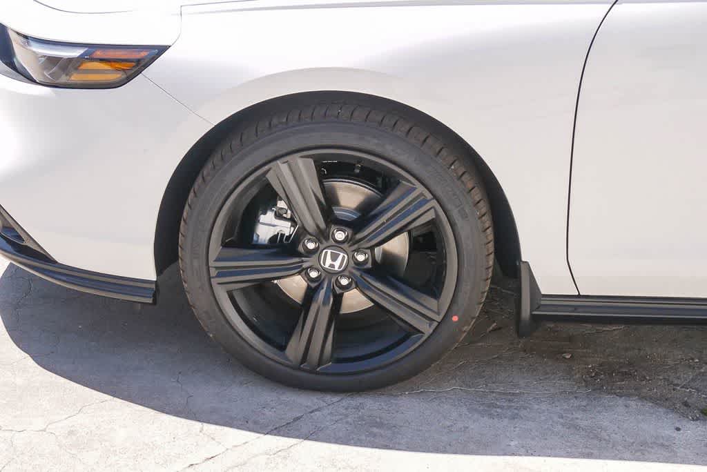 Thumbnail: 2026 Honda Accord - 5