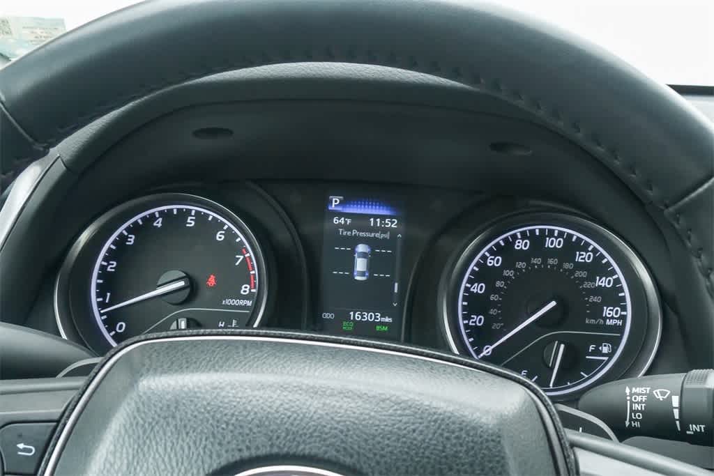 2024 Toyota Camry SE 23