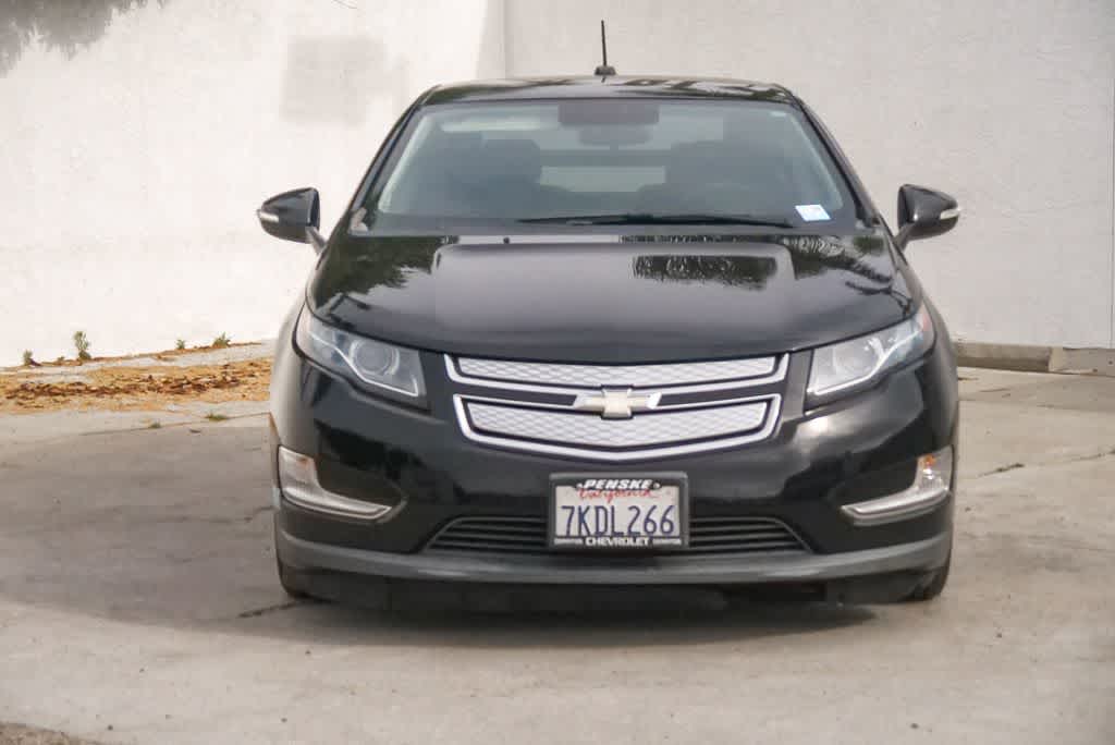 Thumbnail: 2015 Chevrolet Volt - 3