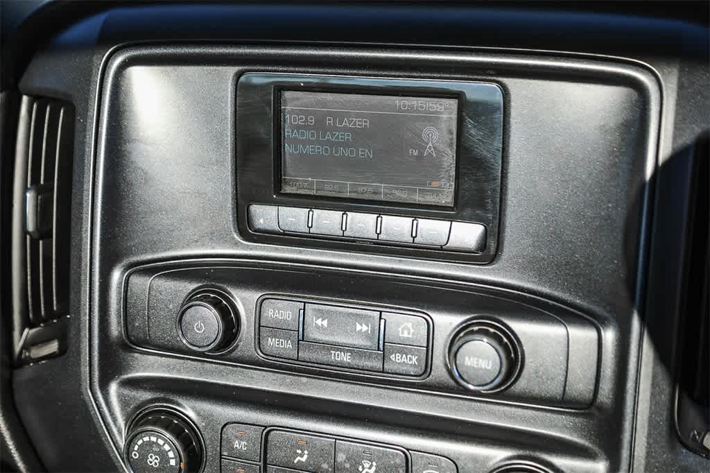 Thumbnail: 2015 Chevrolet Silverado 2500 - 14