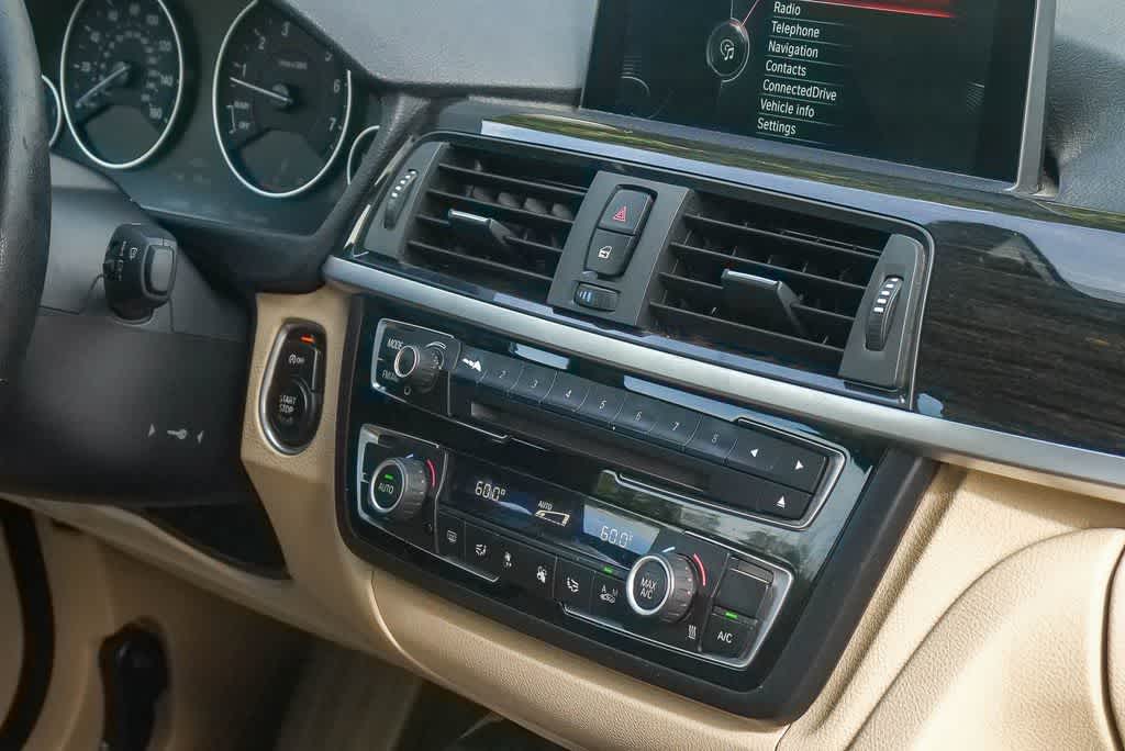 Thumbnail: 2016 BMW 4 Series - 11