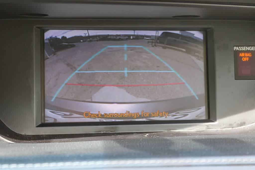 Thumbnail: 2014 Lexus ES - 24