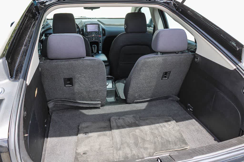 Thumbnail: 2015 Chevrolet Volt - 24