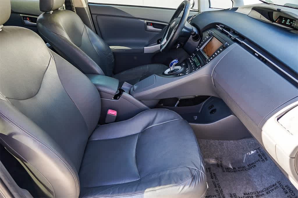 Thumbnail: 2010 Toyota Prius - 18