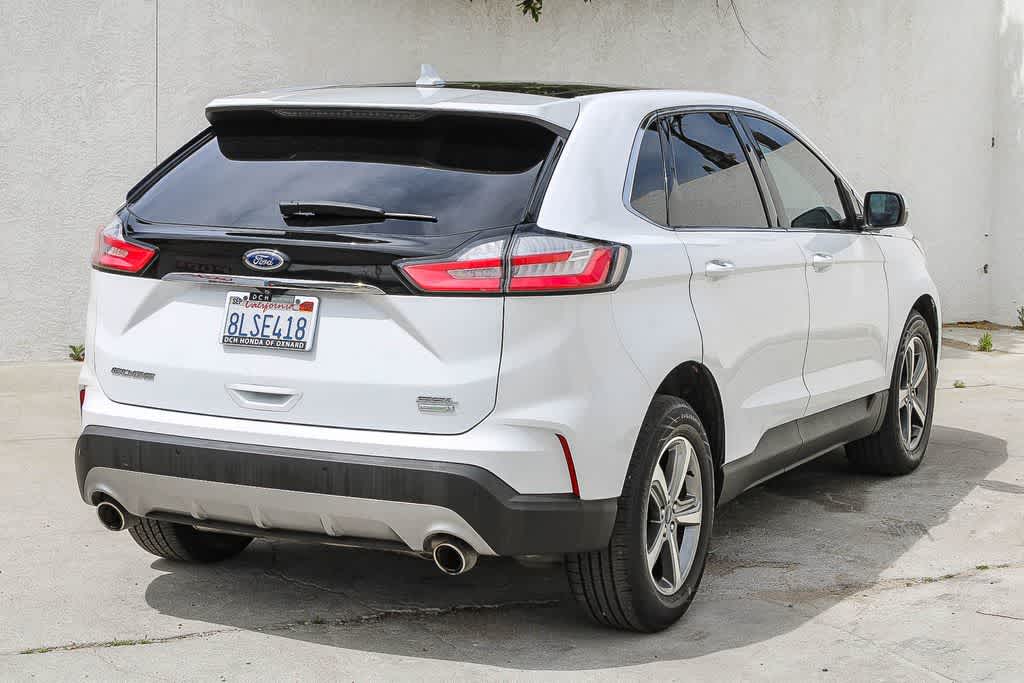 Thumbnail: 2019 Ford Edge - 7