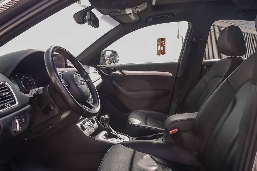 Thumbnail: 2016 Audi Q3 - 17