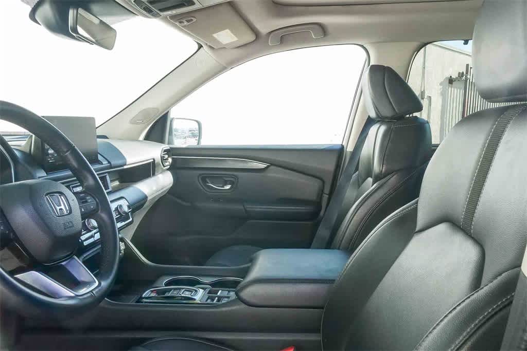 Thumbnail: 2024 Honda Pilot - 17