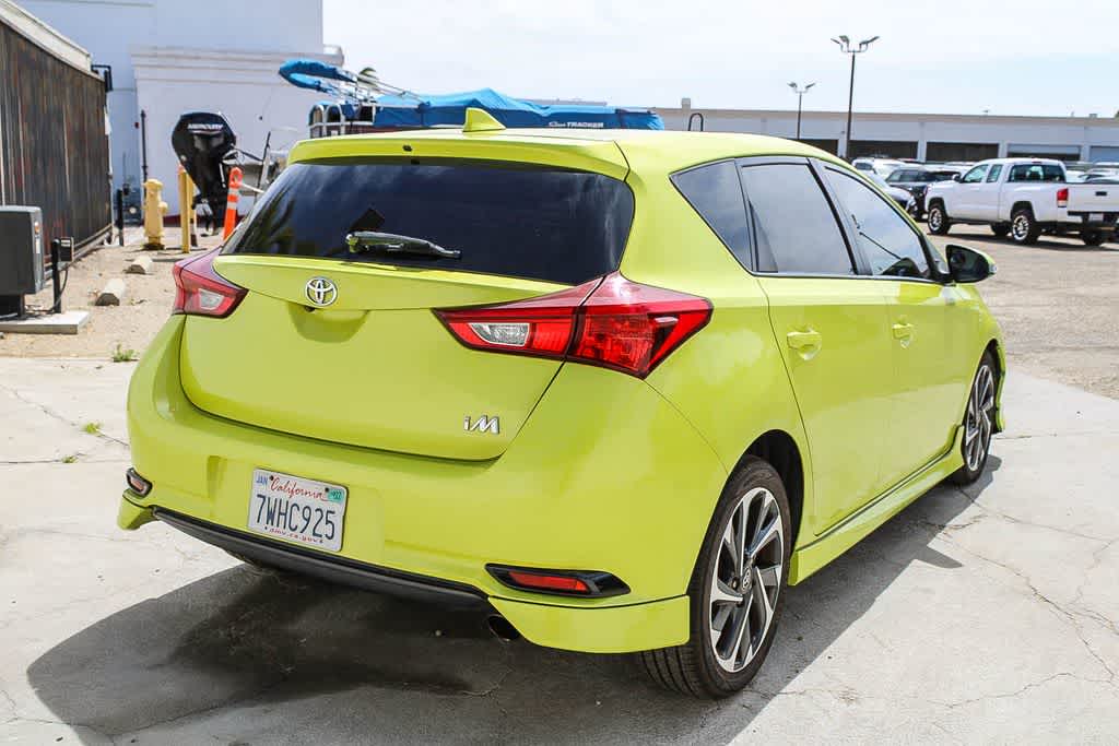 Thumbnail: 2017 Toyota Corolla iM - 9