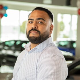 Staff member Eric Ordaz from 5774b7dd8f08