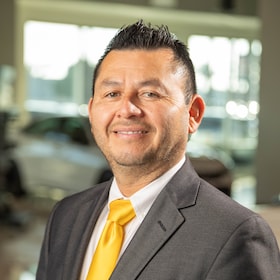 Staff member Antonio Cruz from 4d346e011d01