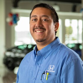 Staff member Edgar Quirino from fa6899ade5aa