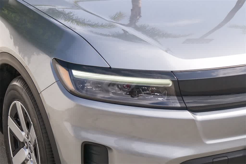 Thumbnail: 2024 Honda Prologue - 4