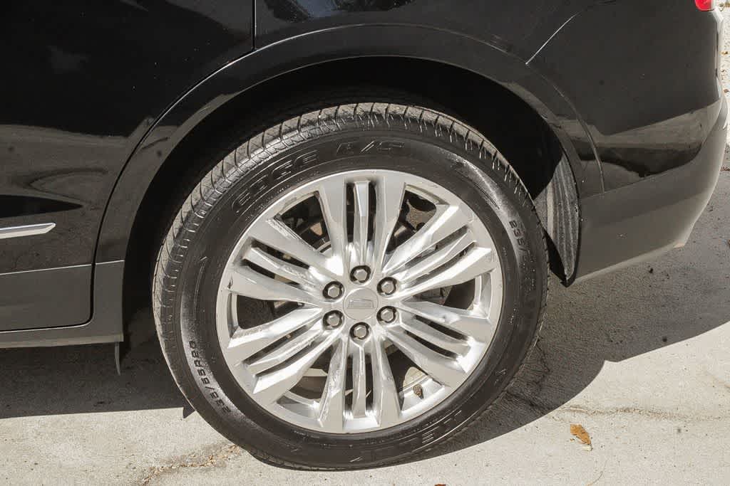 Thumbnail: 2019 Cadillac XT5 - 6