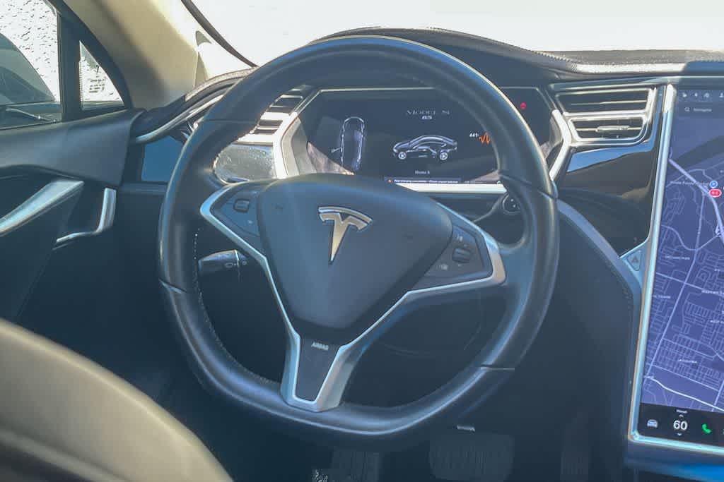 Thumbnail: 2013 Tesla Model S - 13